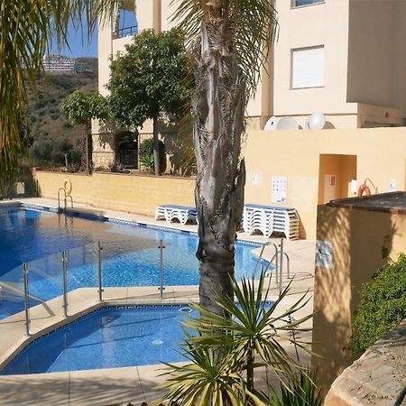 מיחאס Appartement Hillside Suite מראה חיצוני תמונה