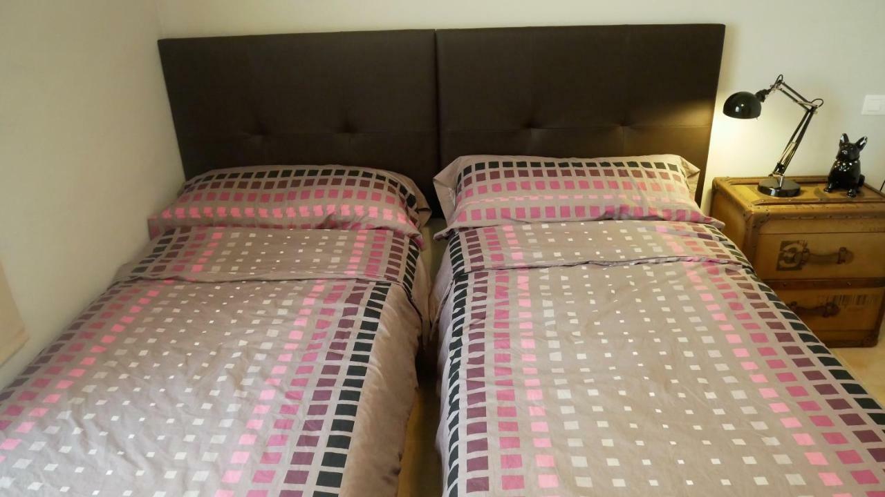 מיחאס Appartement Hillside Suite מראה חיצוני תמונה