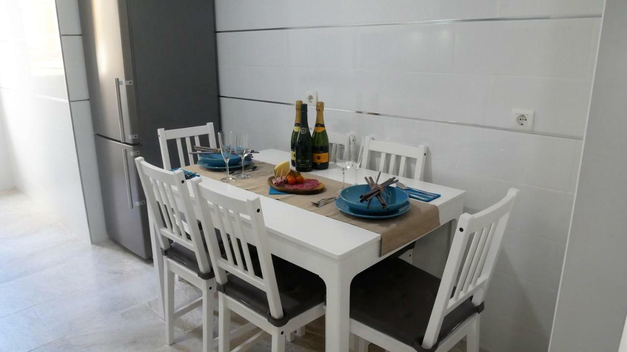 מיחאס Appartement Hillside Suite מראה חיצוני תמונה