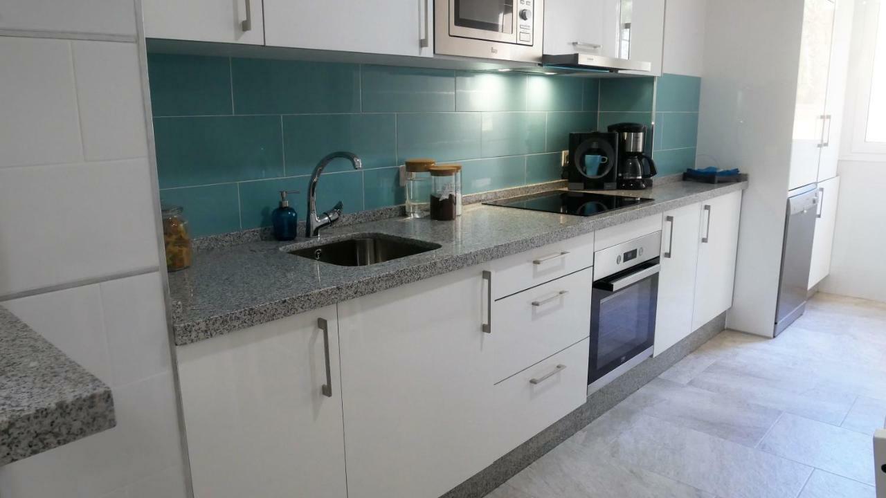 מיחאס Appartement Hillside Suite מראה חיצוני תמונה